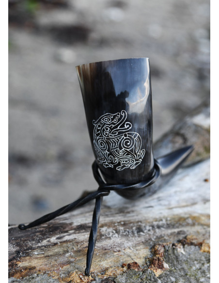 Viking Dragon horn with support...