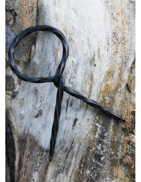 Viking Dragon horn with support...