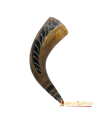 Viking drinking horn with engravings (400-500 ml.)