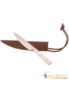 Medieval knife with bone handle (19 cm.) 2