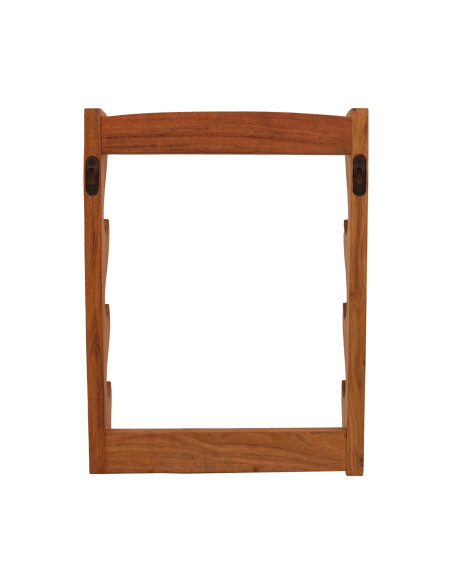 Wooden wall bracket to hang 3 swords