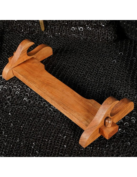 Wooden wall bracket to hang 1 katana