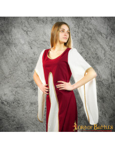 Aelis Courtesan Medieval Dress - Garnet