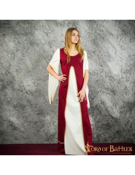 Aelis Courtesan Medieval Dress - Garnet