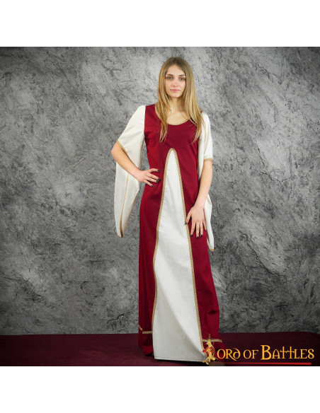Aelis Courtesan Medieval Dress - Garnet