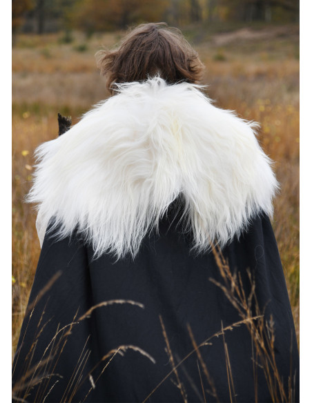 Nordic white sheep skin for shoulders Nordic white sheep skin for shoulders