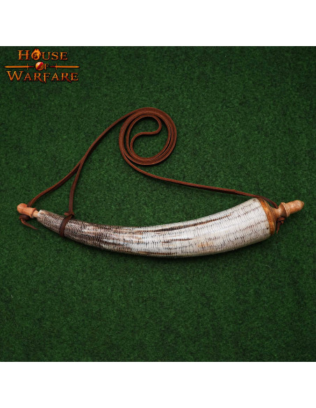 Elegant powder bowl in horn horn...