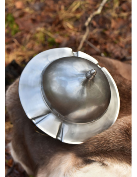 Celtic Gallic Helmet (1st century AD) Celtic Gallic Helmet (1st century AD)
