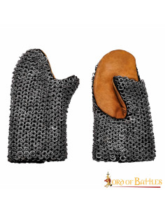 Padded chainmail gauntlets with round flat ring 2