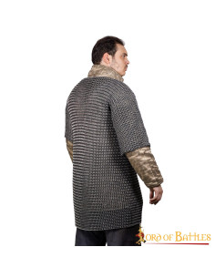 Half sleeve t-shirt in rubber and aluminum chain mail 2