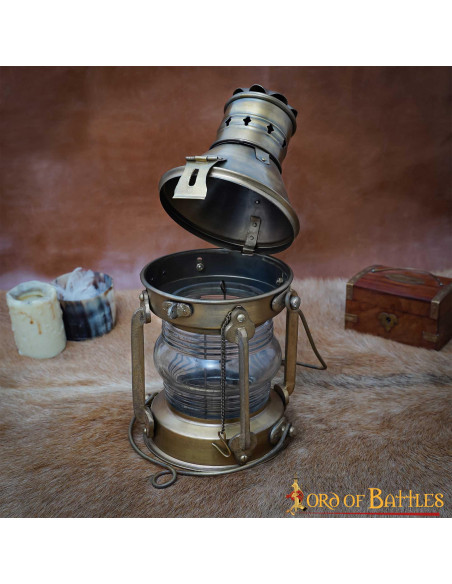 Medieval brass oil lamp (15.7x33 cm.)