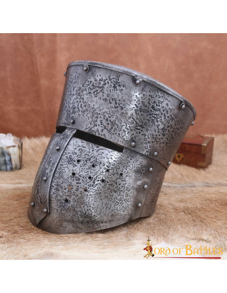 Helmet of the Crusaders in steel...