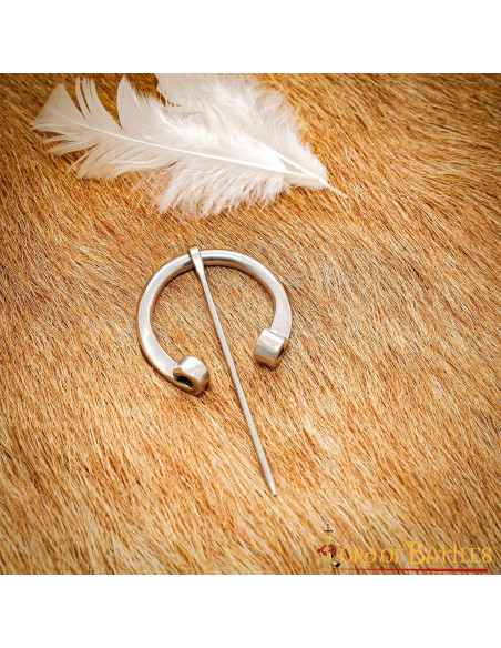 Roman fibula in stainless steel... Roman fibula in stainless steel...