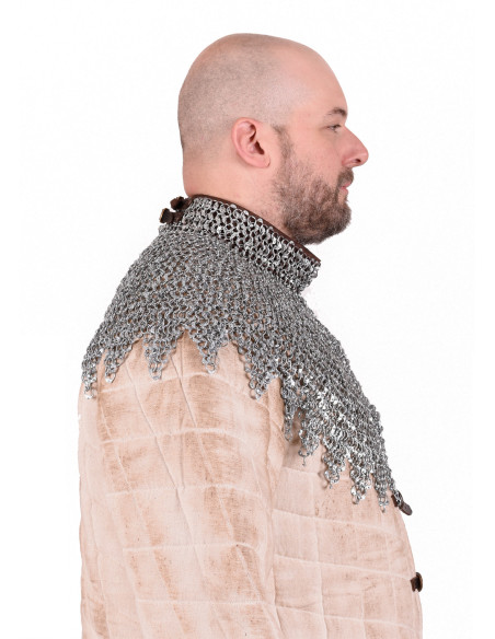 Bishop's mantle with leather straps