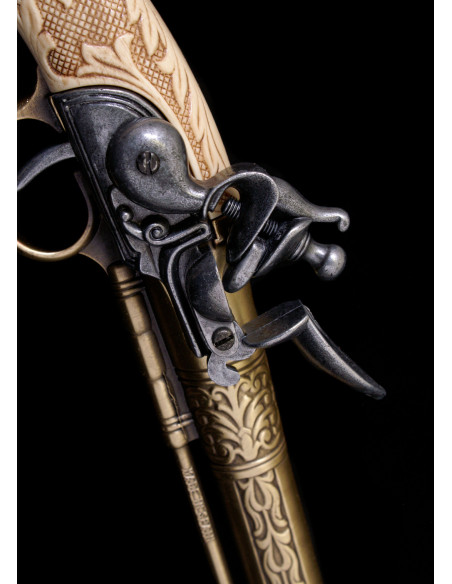 Set of 2 decorative dueling pistols... Set of 2 decorative dueling pistols...