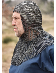 black executioner chain mail square opening 2