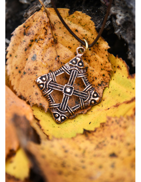 Viking cross pendant in bronze