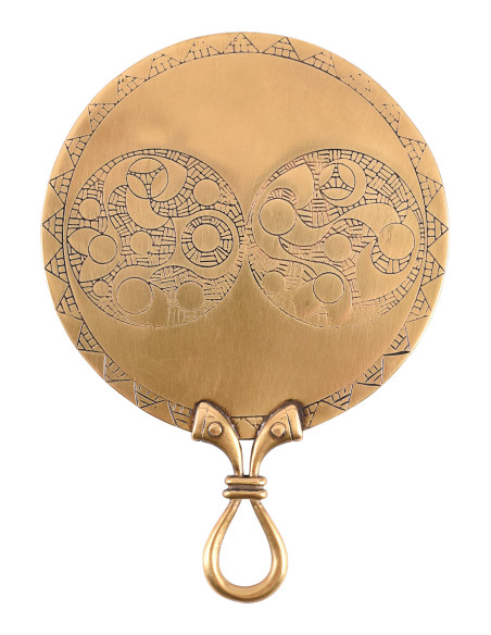 Celtic mirror in brass (17,5x11,5 cm.)