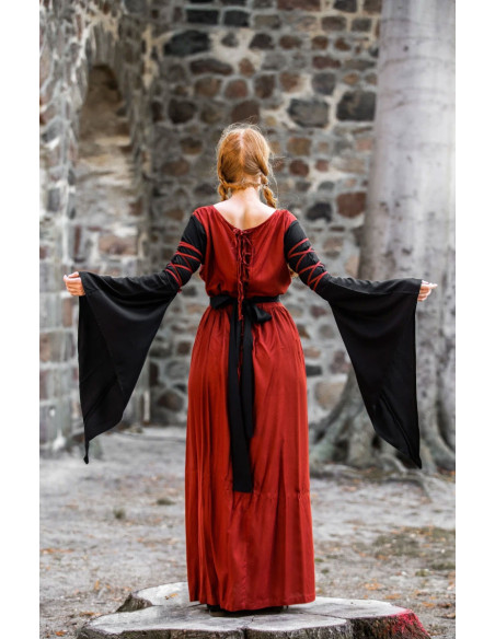 Dorell model red-black medieval dress
