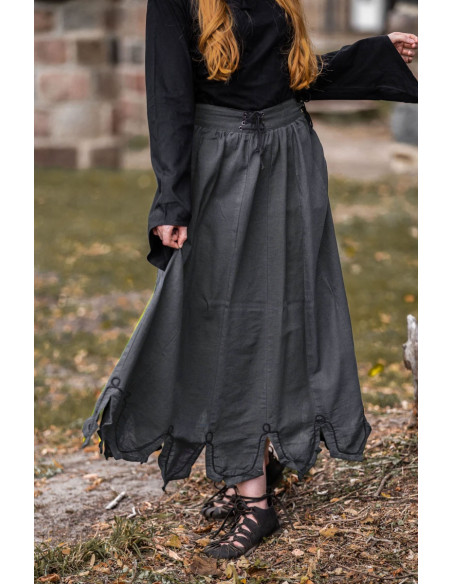 Medieval skirt with embroidery model... Medieval skirt with embroidery model...