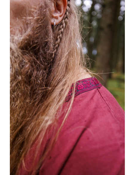 Halvor medieval tunic, red color