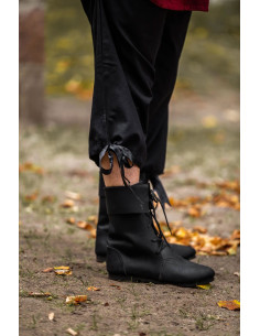 Vincent pirate pants, black color 2