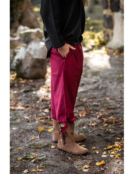 Vincent pirate pants, red color