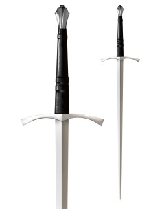 Long Italian sword with scabbard (119.4 cm.)