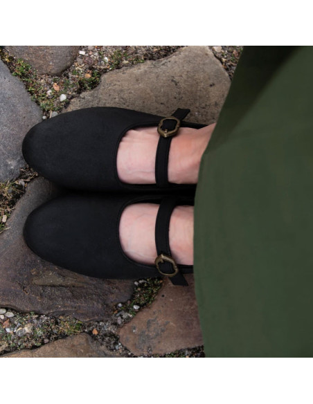 Black medieval shoes for ladies, Rieke