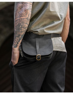 Medieval black leather bag Udo model