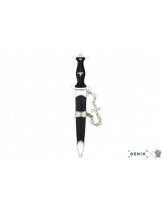 Dagger SS Schutzstaffel, Germany with chains, year 1933