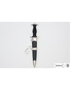 Dagger SS Schutzstaffel, Germany with chains, year 1933 2