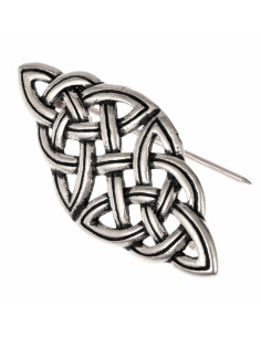 Celtic Andraste brooch with openwork knot 2