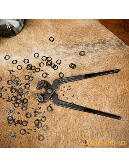 9mm chainmail ring pliers.