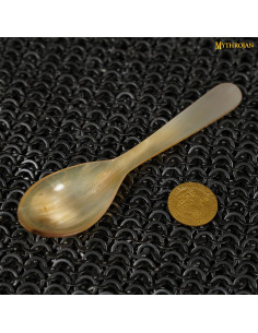Set of 4 medieval ox horn spoons (16.5 cm.) 2