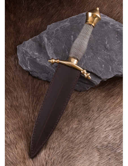 Leather scabbard for medieval boots... Leather scabbard for medieval boots...