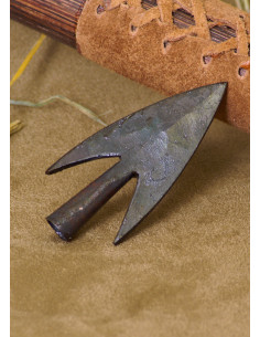 Arrowhead forged by hand type A (7 cm.)