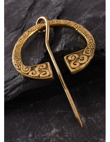 Celtic brooch with fibula type ring,...