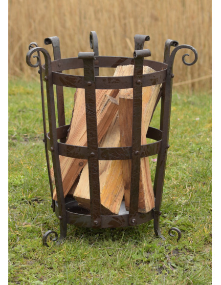 Small fire basket, hand forged (41 cm.)