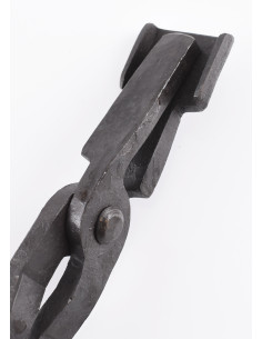 Hand forged square jaw pliers (45 cm.) 2
