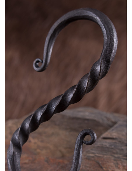 S-shaped hand forged hook (10 cm.)