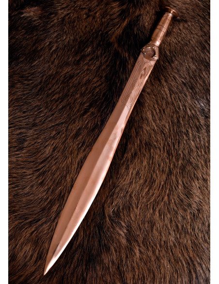 Celtic short sword in bronze (71.5 cm.)