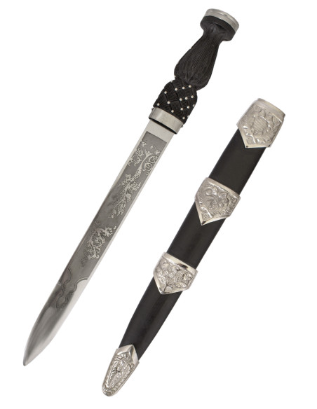 Scottish dagger with engravings on...