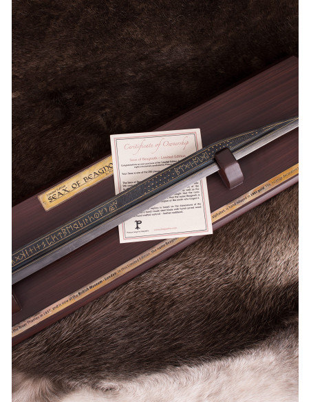 Seax de Beagnoth knife, gold and...