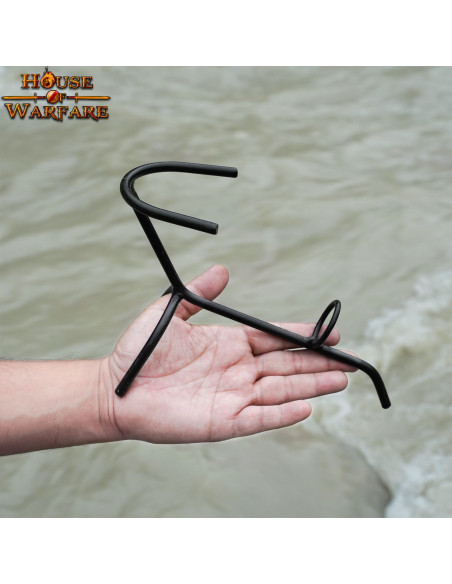 Wrought iron support for horns (15x20...