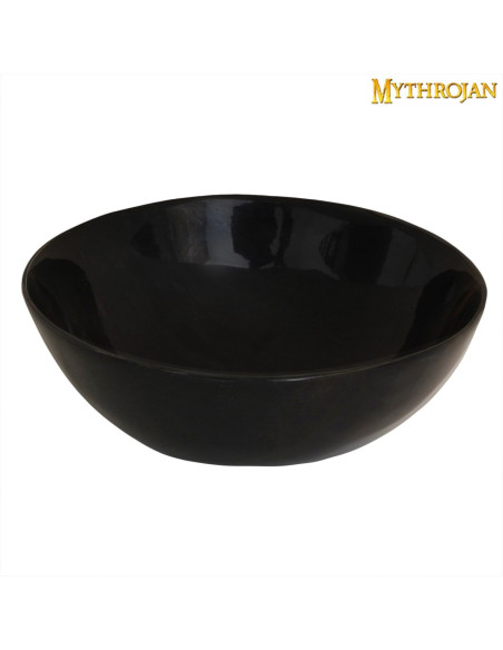 Medieval bowl in Ox horn (4.5x12.7 cm.)