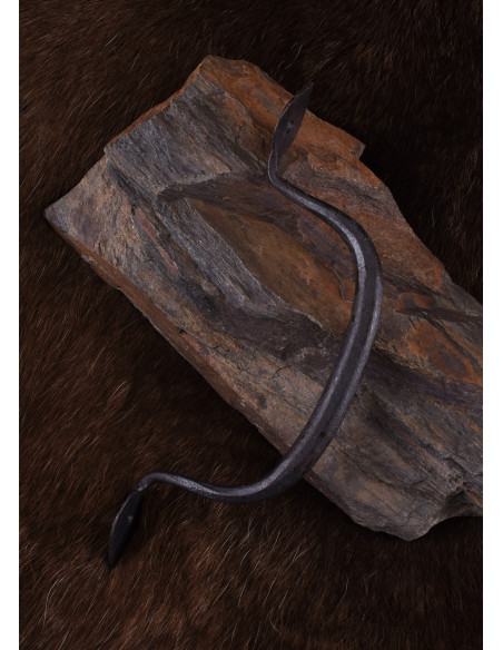 Medieval wrought iron handle (16.5 cm.)