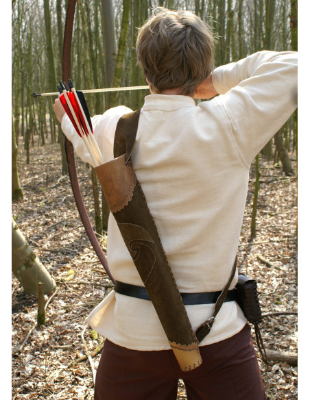 Leather quiver with back strap (60 cm.)