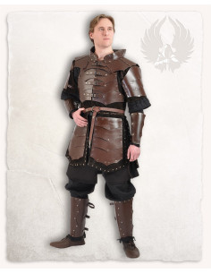 Rasmus armor in brown leather