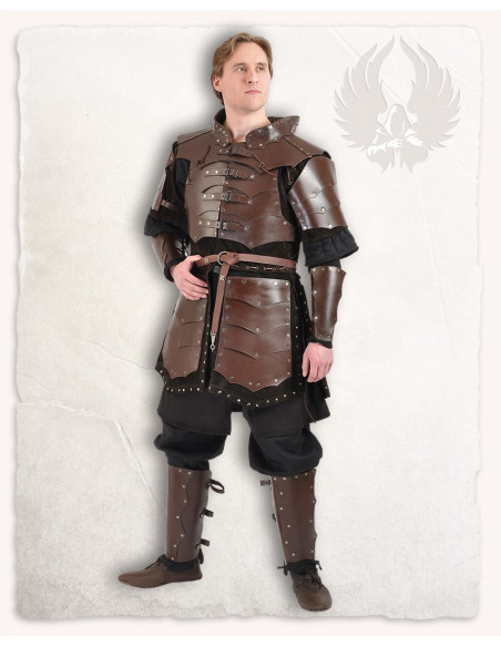Rasmus armor in brown leather